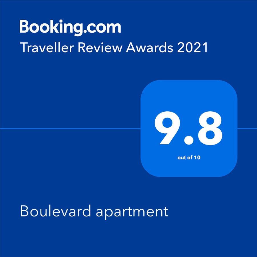 Boulevard Apartment Μπατούμι Εξωτερικό φωτογραφία
